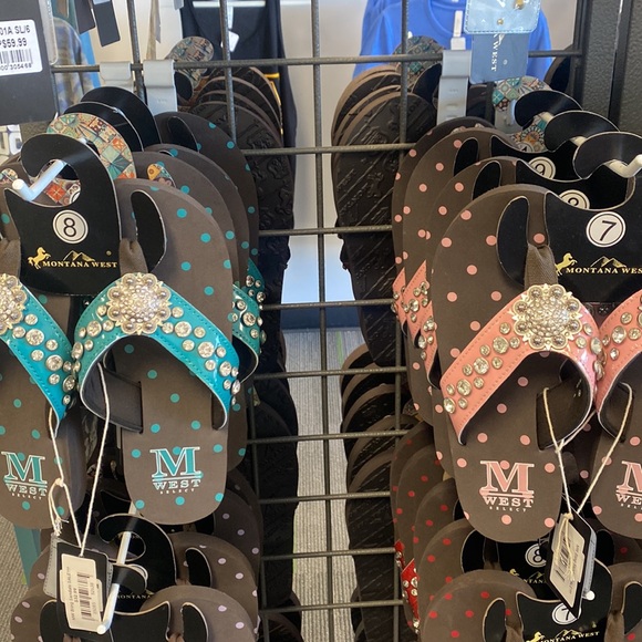Mystery Montana West Bling Sandals - Picture 12 of 15